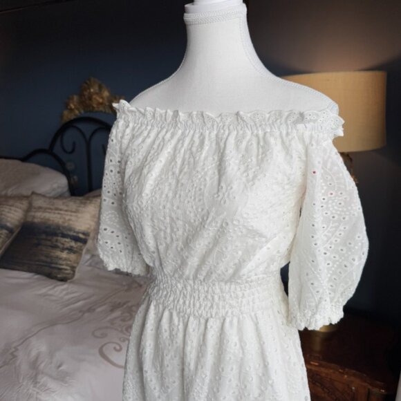 Betsey Johnson White Eyelet Midi Dress NWT - Picture 4 of 14